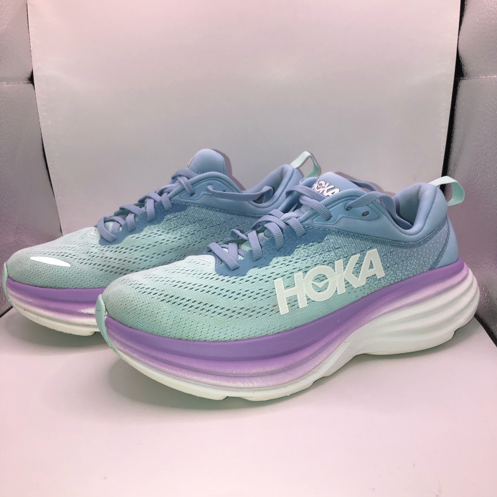 Hoka Bondi 8 Airy blue/ sunlit ocean, women’s size 8 comfort sneakers
